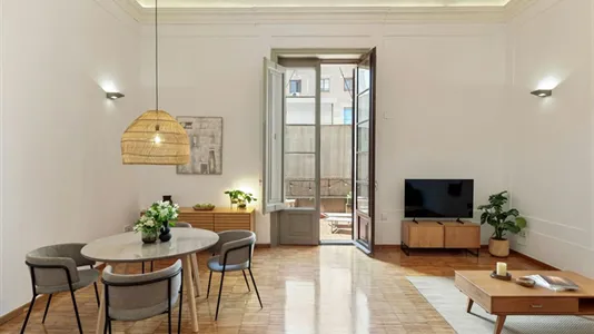 Apartments in Barcelona Ciutat Vella - photo 4