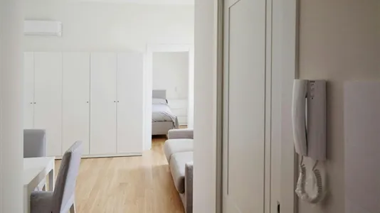 Apartments in Milano Zona 6 - Barona, Lorenteggio - photo 1