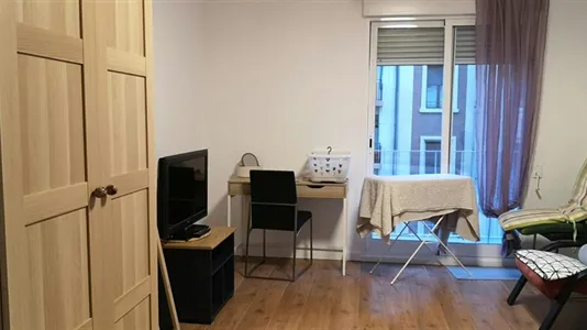Rooms in Valencia Extramurs - photo 2