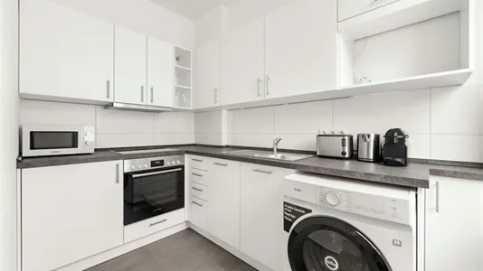 Apartments in Location is not specified - photo 9