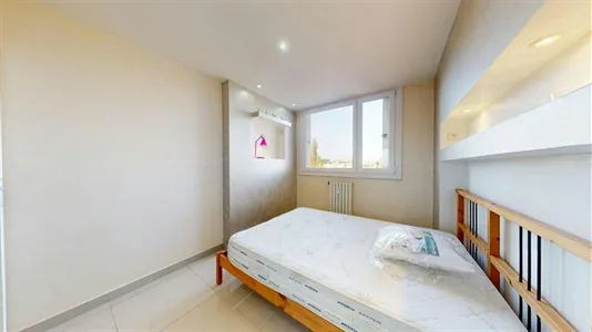 Rooms in Lyon - photo 4