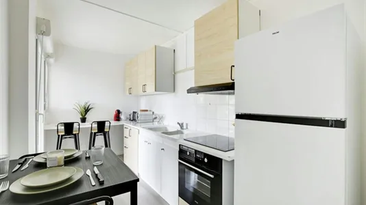 Rooms in L'Haÿ-les-Roses - photo 8