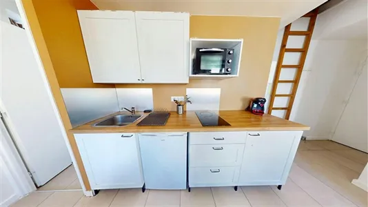 Apartments in Saint-Étienne - photo 2