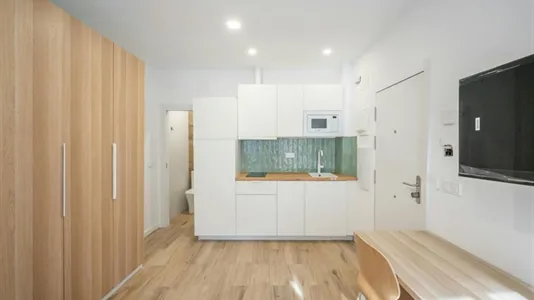 Apartments in Los Claveles - photo 6