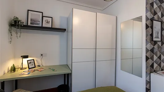 Rooms in Bilbao - photo 4