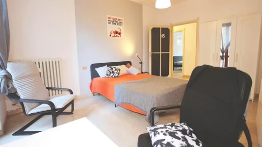 Rooms in Lecco - photo 5