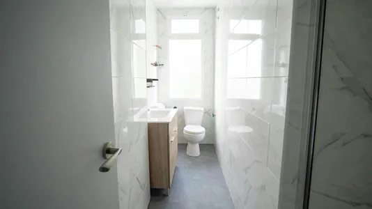 Rooms in Madrid Chamberí - photo 9