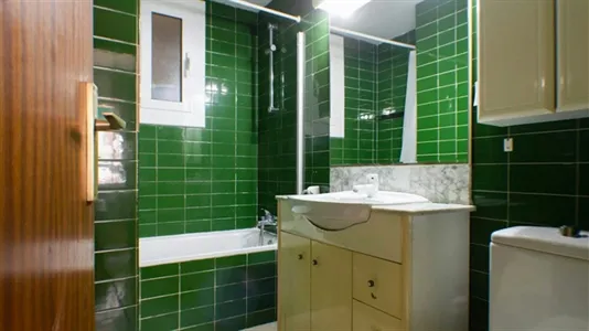 Rooms in Barcelona Eixample - photo 8