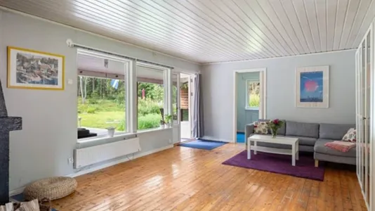 Houses in Norrtälje - photo 8