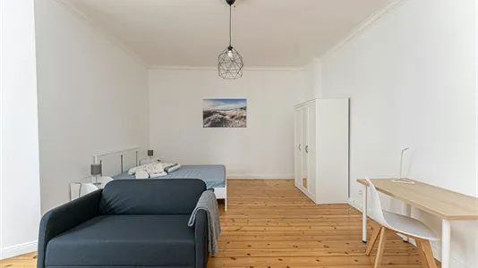 Apartments in Berlin Pankow - photo 2