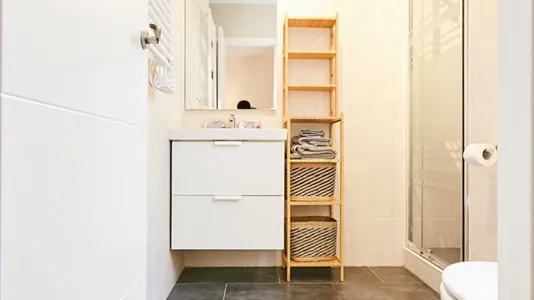 Apartments in Madrid ChamberĂ - photo 6