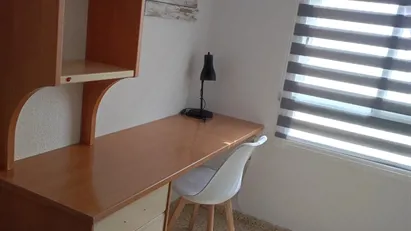 Room for rent in Burjassot, Comunidad Valenciana