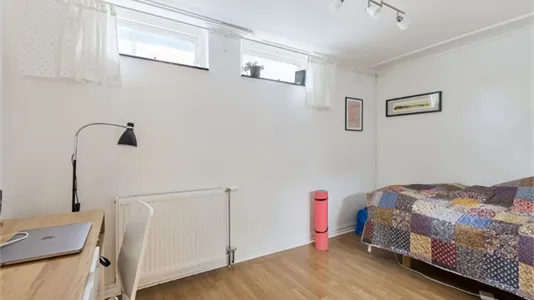 Rooms in Stockholm South - photo 1