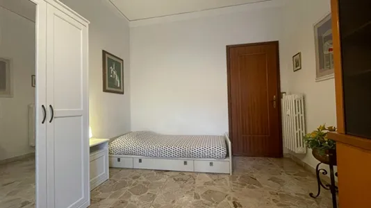 Rooms in Scandicci - photo 2