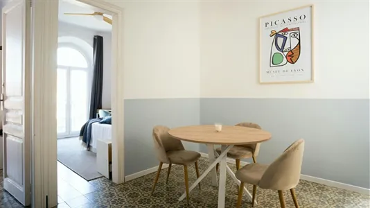 Rooms in Barcelona Eixample - photo 8