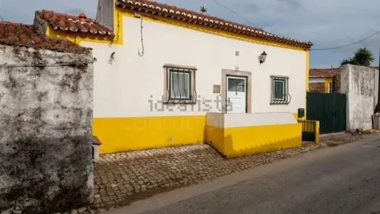 Houses in Caldas da Rainha - photo 7