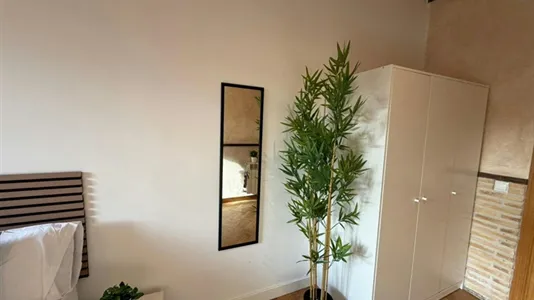 Rooms in Madrid Vicálvaro - photo 9