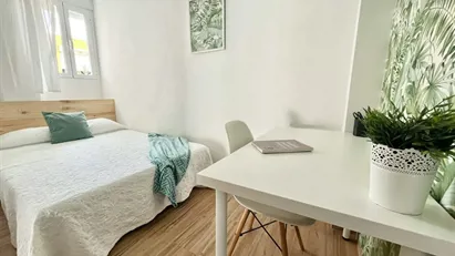 Room for rent in El Cerezo, Andalucía