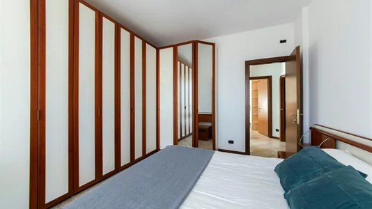 Rooms in Milano Zona 2 - Stazione Centrale, Gorla, Turro, Greco, Crescenzago - photo 3