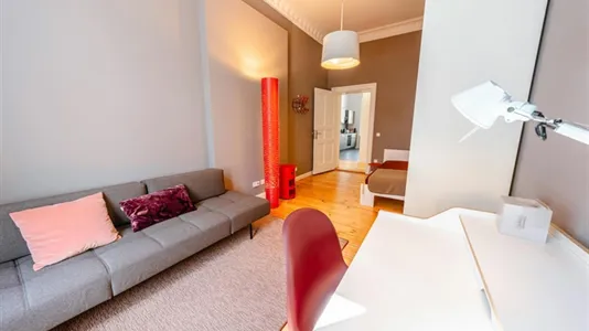 Rooms in Berlin Charlottenburg-Wilmersdorf - photo 3