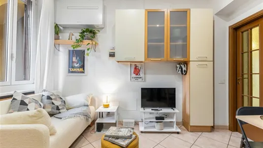 Apartments in Milano Zona 8 - Fiera, Gallaratese, Quarto Oggiaro - photo 2