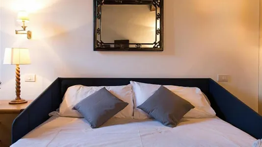 Apartments in Roma Municipio I – Centro Storico - photo 7