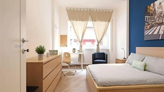 Rooms in Roma Municipio VIII – Appia Antica - photo 2