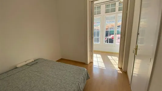 Rooms in Barcelona Eixample - photo 4