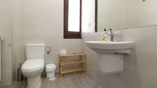 Rooms in Granada - photo 7