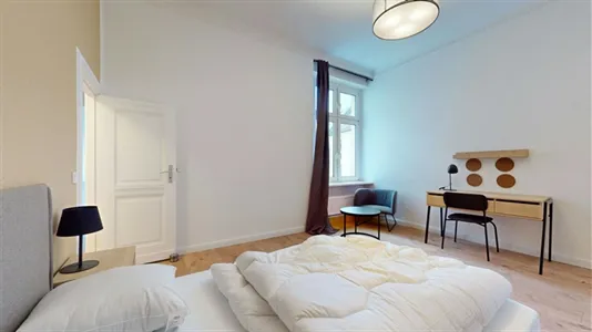 Rooms in Berlin Mitte - photo 2