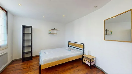 Rooms in Toulouse - photo 3
