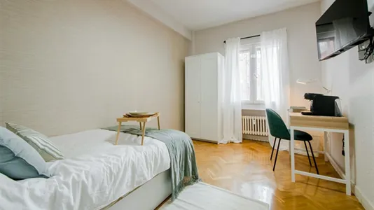 Rooms in Madrid Chamartín - photo 2