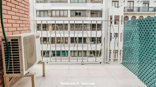 Rooms in Valencia L'Eixample - photo 5