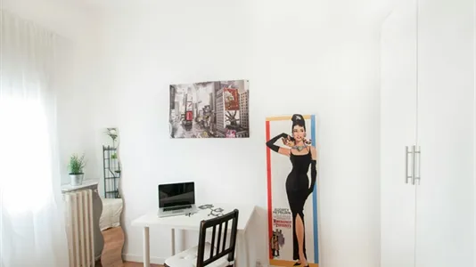 Rooms in Madrid Centro - photo 5