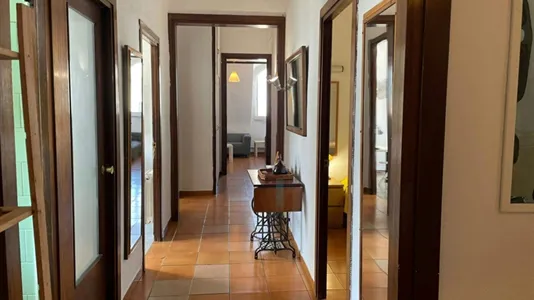 Rooms in Barcelona Ciutat Vella - photo 5