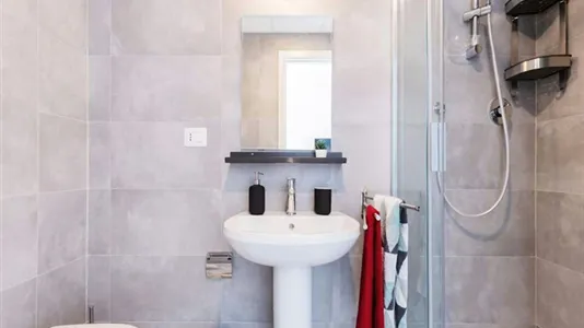 Rooms in Milano Zona 5 - Vigentino, Chiaravalle, Gratosoglio - photo 8