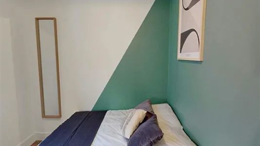 Rooms in Paris 17ème arrondissement - photo 4