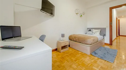 Rooms in Madrid Chamartín - photo 3