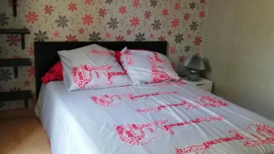 Apartments in Pontoise - photo 8