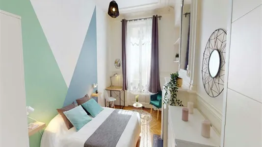 Rooms in Paris 17ème arrondissement - photo 2