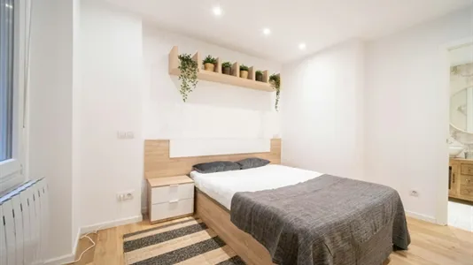 Rooms in Madrid Chamberí - photo 5