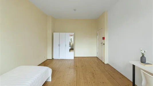 Rooms in Berlin Neukölln - photo 4