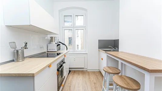 Rooms in Berlin Friedrichshain-Kreuzberg - photo 8