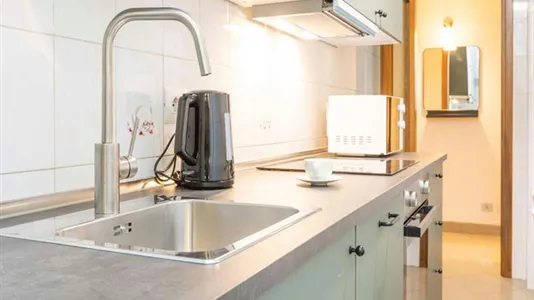 Rooms in Milano Zona 8 - Fiera, Gallaratese, Quarto Oggiaro - photo 7