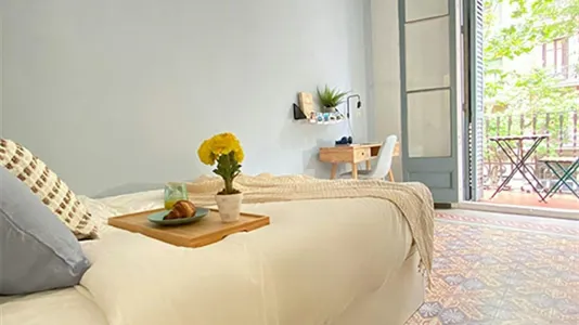 Rooms in Barcelona Eixample - photo 5