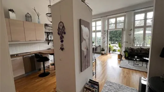 Apartments in Salem - photo 1
