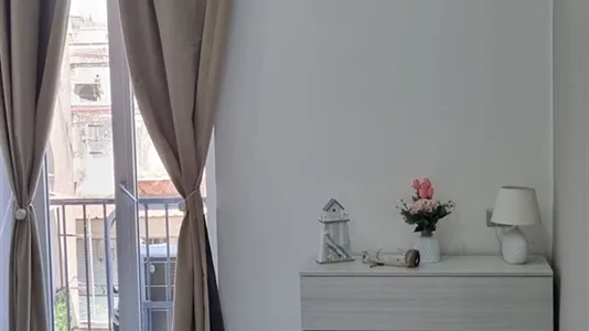 Rooms in Napoli Municipalità 4 - photo 9