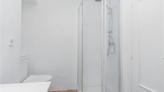 Rooms in Reus - photo 7