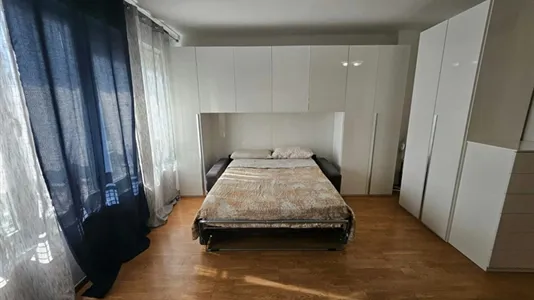 Apartments in Desio - photo 1