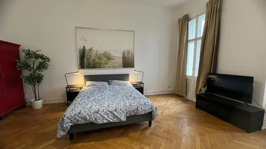 Apartments in Berlin Mitte - photo 2